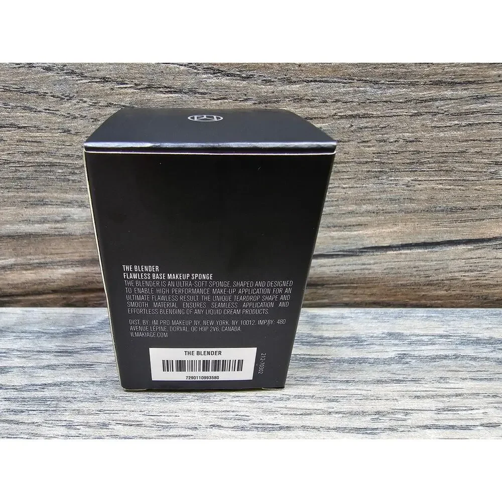 Il Makiage The Blender Flawless Base Makeup Sponge New in Box